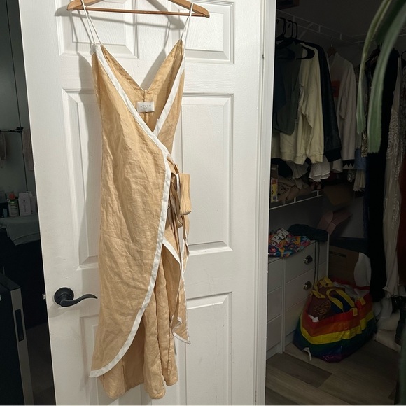 AZULU Linen Wrap Dress Med Revolve BHLDN - Picture 1 of 4